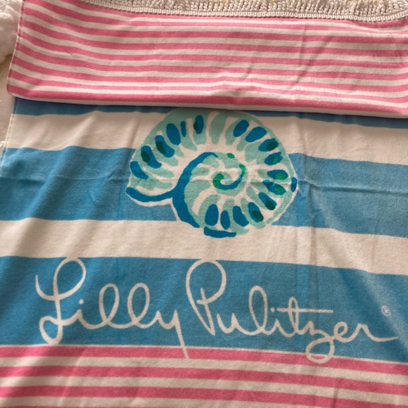 Lilly Pulitzer NWT Beach Towel - Picture 4 of 7